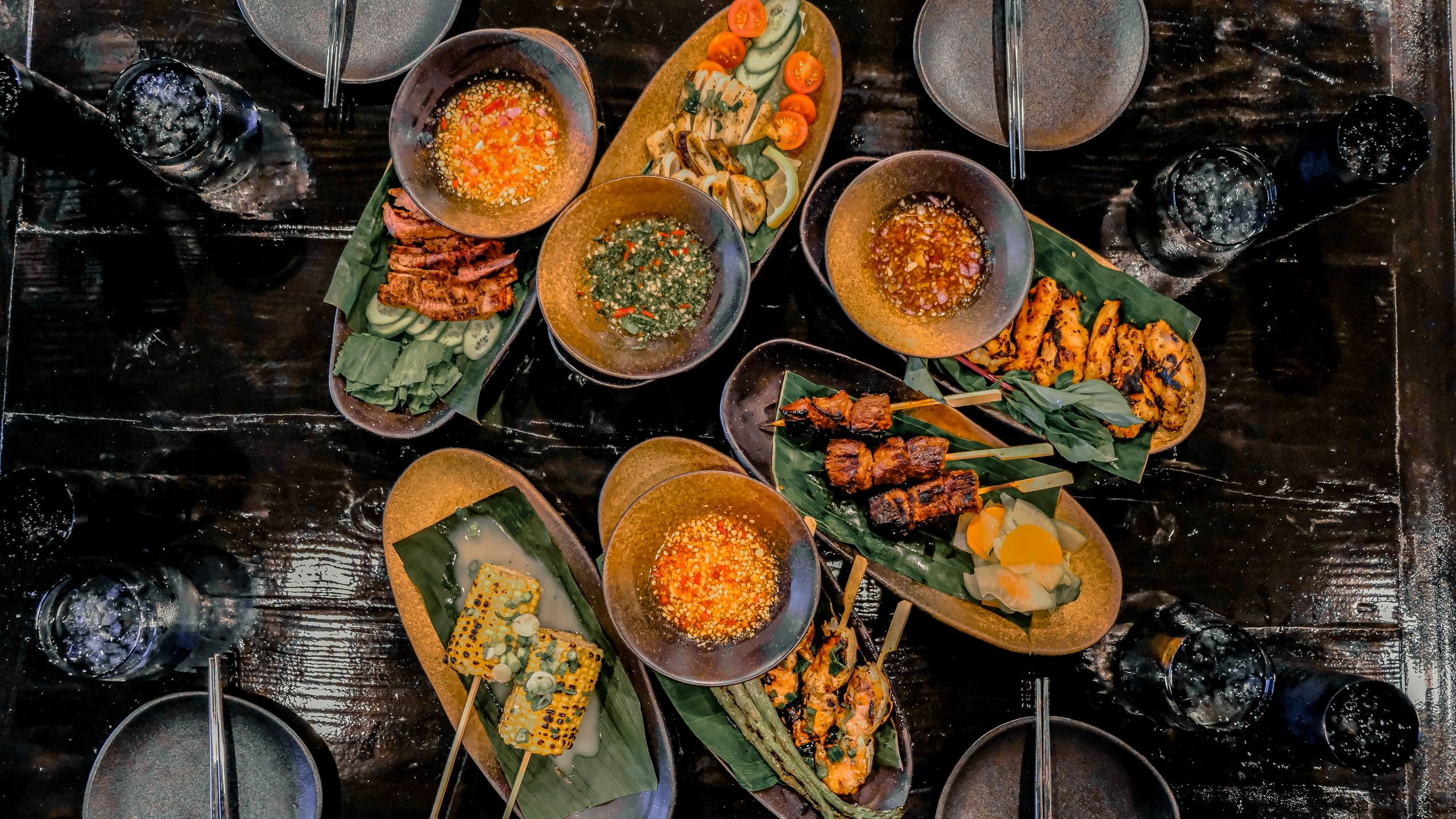 Our passion in street food has inspired us to craft Malis's menu that we believe will help to create
